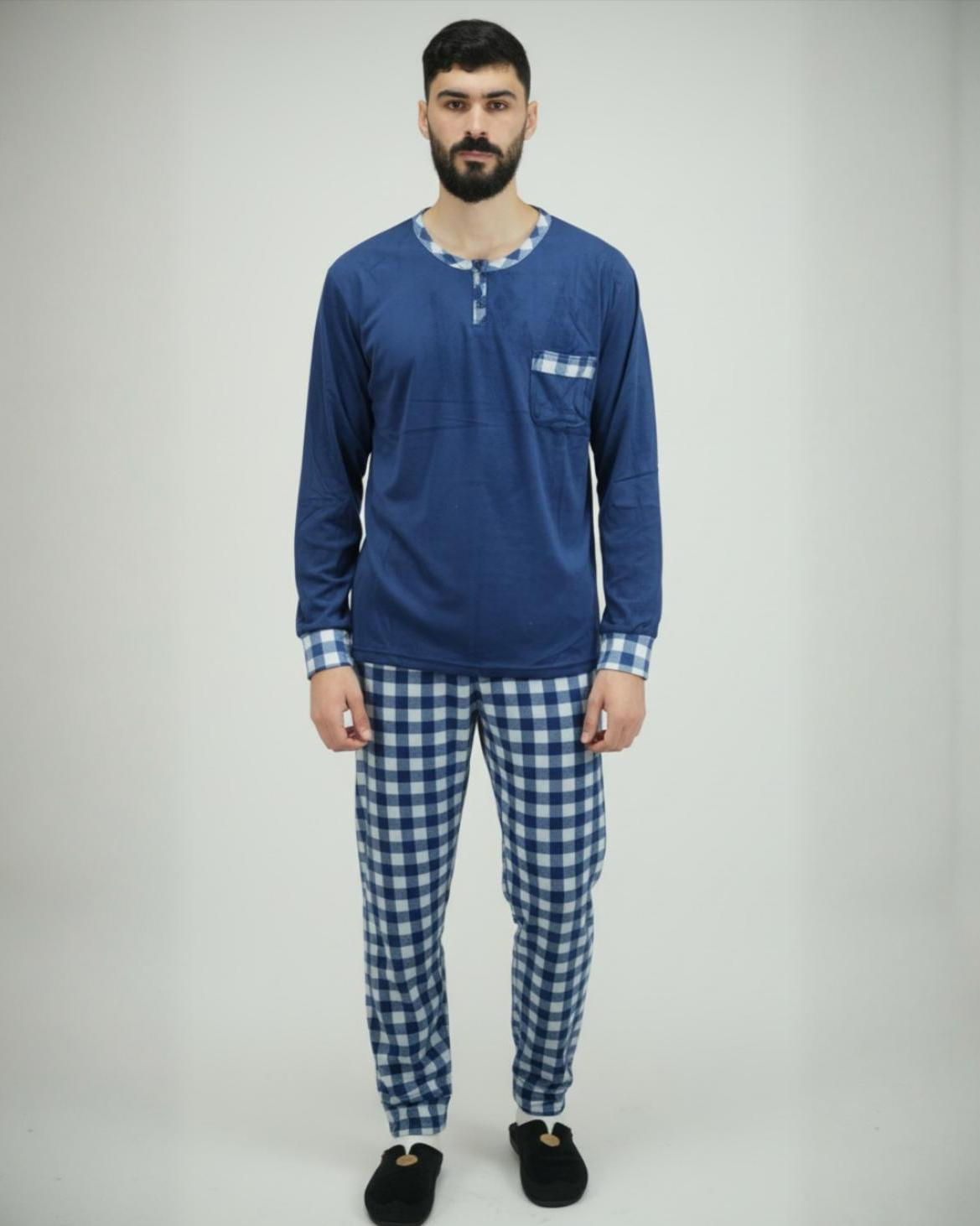 Pyjama homme hiver importé d’Espagne en velours bleu roi avec pantalon à grands carreaux bleu et blanc – Confort & élégance Maroc