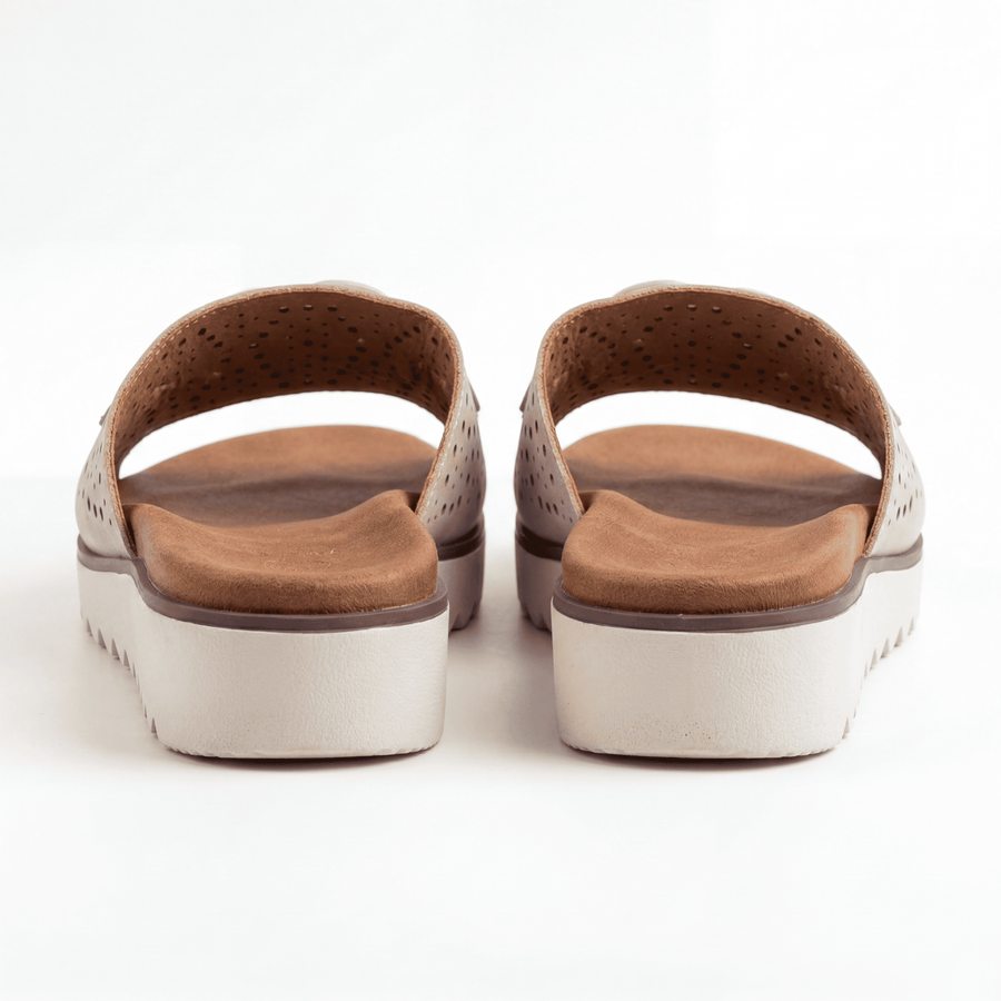 Sandales Femme Plateforme Perforée Chaîne — Beige — Importées d'Espagne 🇪🇸