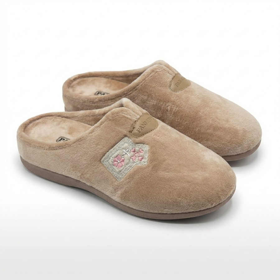 Pantoufles Femme Hiver Confort Taupe Clair – Importées d’Espagne