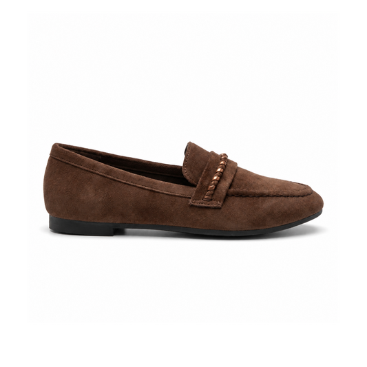 Mocassin femme marron chocolat effet suédine vu de profil, bride tressée à perles cuivrées – Bombas Maroc