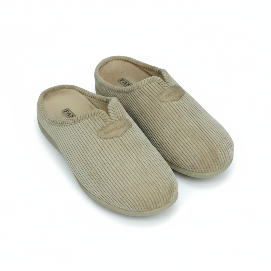 pantoufles homme hiver PANMODA beige côtelées avec semelle antidérapante vue latérale
