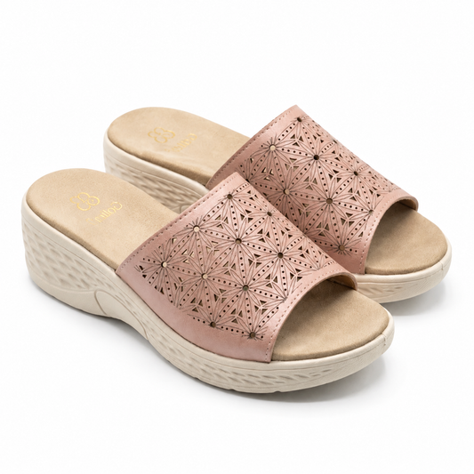 Mules femme compensées laser-cut géométrique rose Goller — vue 3/4 paire — Bombas Maroc livraison à domicile